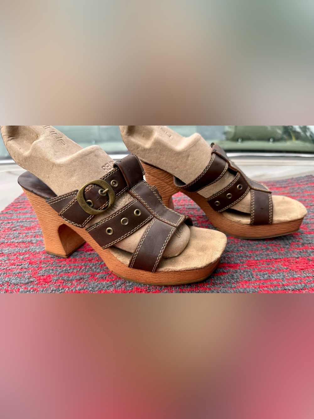 Maurices Brown Strappy Clog Heel Sandals Brass Buckle Studded Y2K Boho Size 8